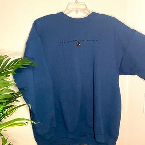 Hanes San Diego California crewneck/sweatshirt